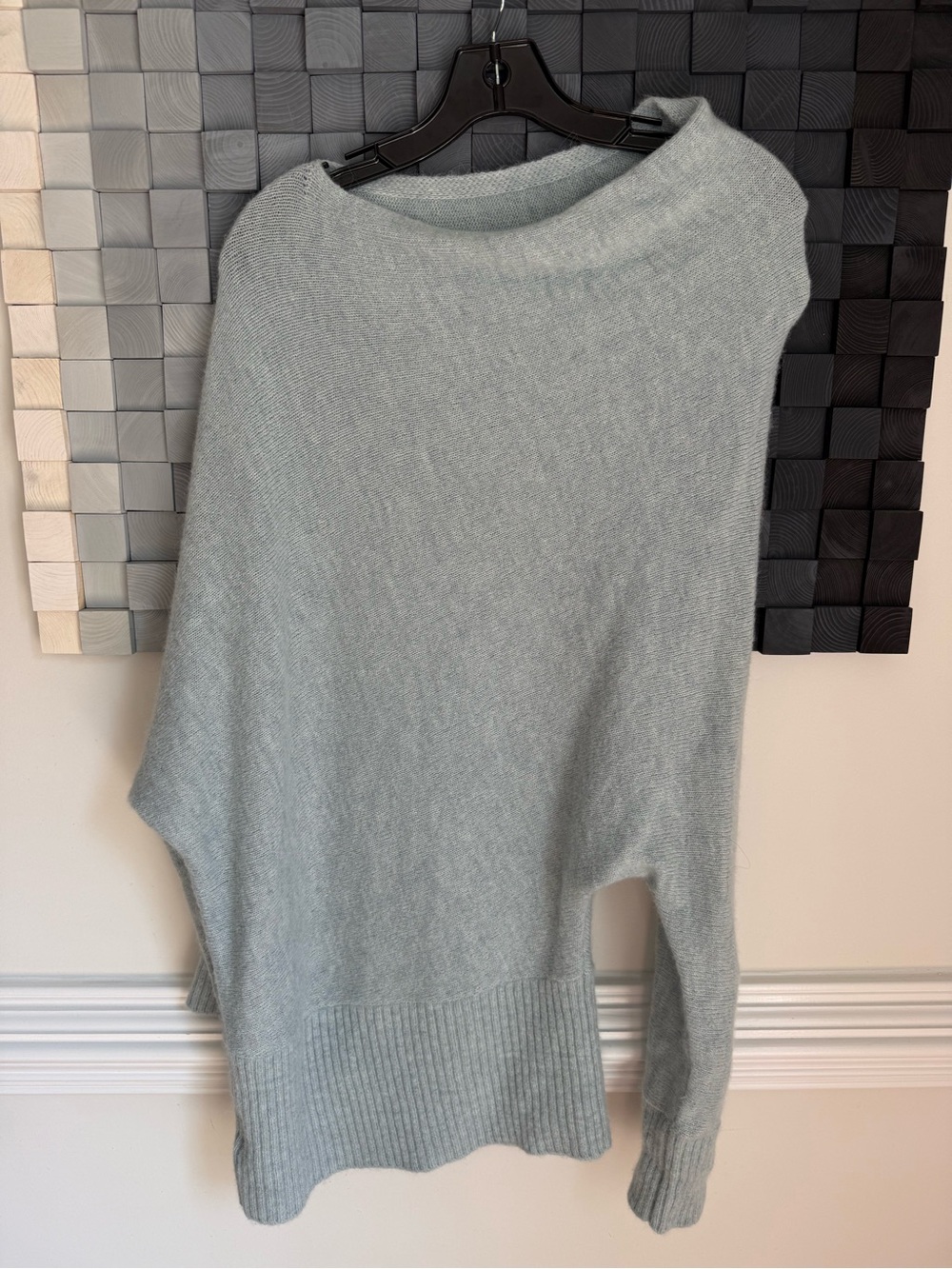 Off-the-Shoulder Lightweight Knit Sweater - Pale Mint - Picture 14 of 15